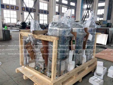 7臺定制反應釜發(fā)往英國